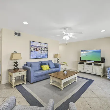 Apartamento Unit D 201